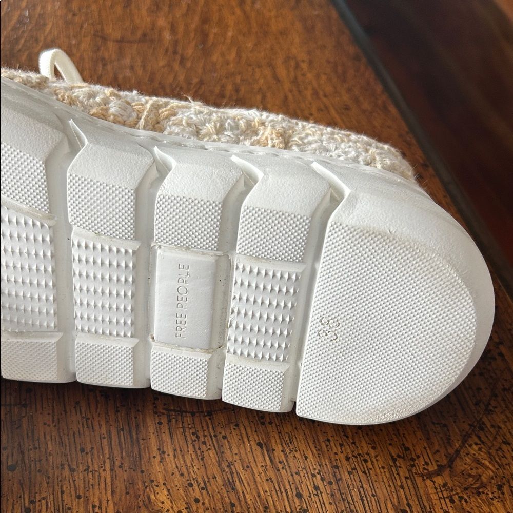 EUC Free People Catch Me If You Can Crochet Platform Sneakers 8 - Picture 5 of 5